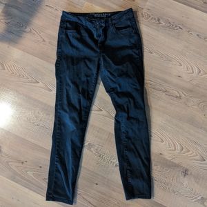 American Eagle black hi rise jegging